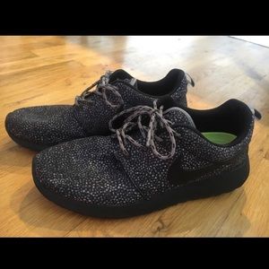 Women’s Nike Roshe